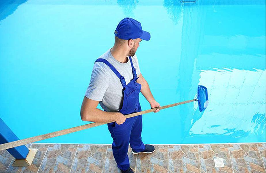 Pool-Reparatur-Service
